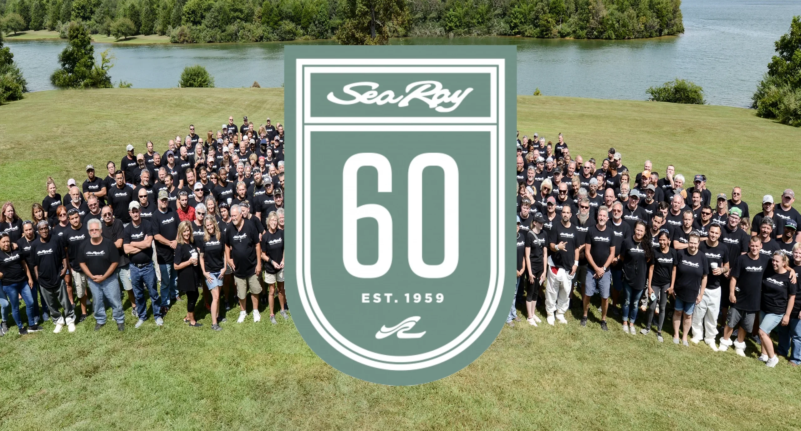 Производителят на моторните лодки и спортни яхти Sea Ray празнува 60 годишнина!